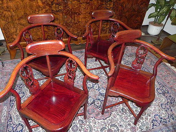 A 1A Wunderbar Möbel 4 Seltene Dreieck Stühle aus